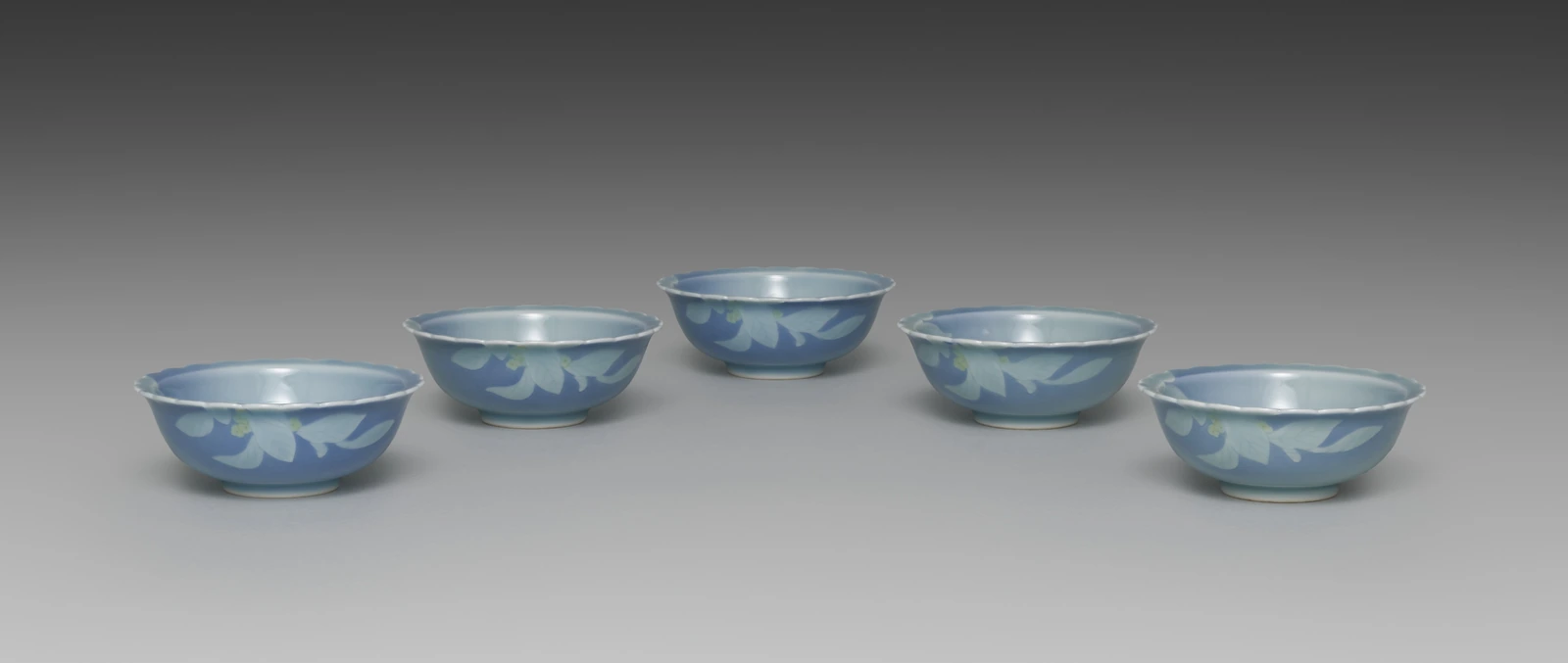 Dishes with Flowers