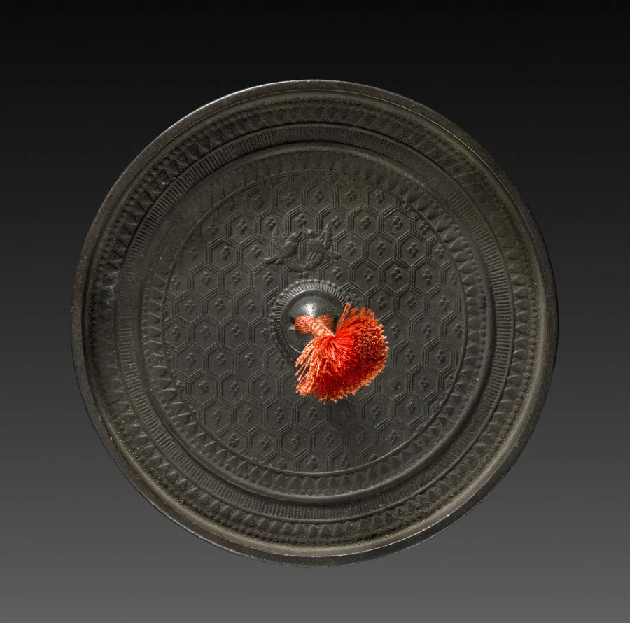 Mirror with Pair of Birds on Tortoiseshell Pattern